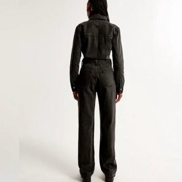 NWT Abercrombie & Fitch Women's Long Sleeve Denim Jumpsuit Black Medium - Picture 4 of 9